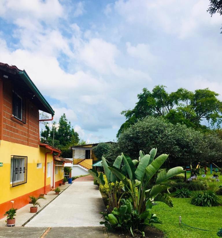 Finca Hotel La Ponderosa Rionegro Eksteriør billede